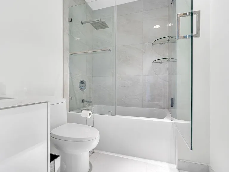 1200 Alberni St #2303 — Photo 14