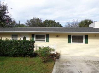 1420 Sussex Rd, Venice, FL 34293