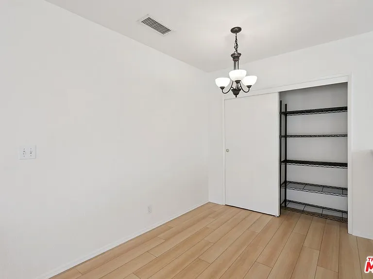 5429 Troost Ave #4 — Photo 15