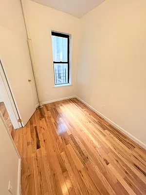Rented by Bohemia Realty Group | media 7