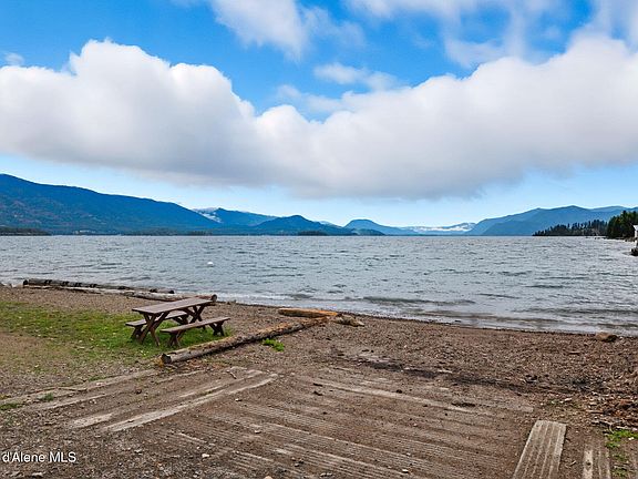 5th image of 113 Martin Bay Loop