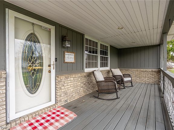 3rd image of 7731 Brunswick Cir NW