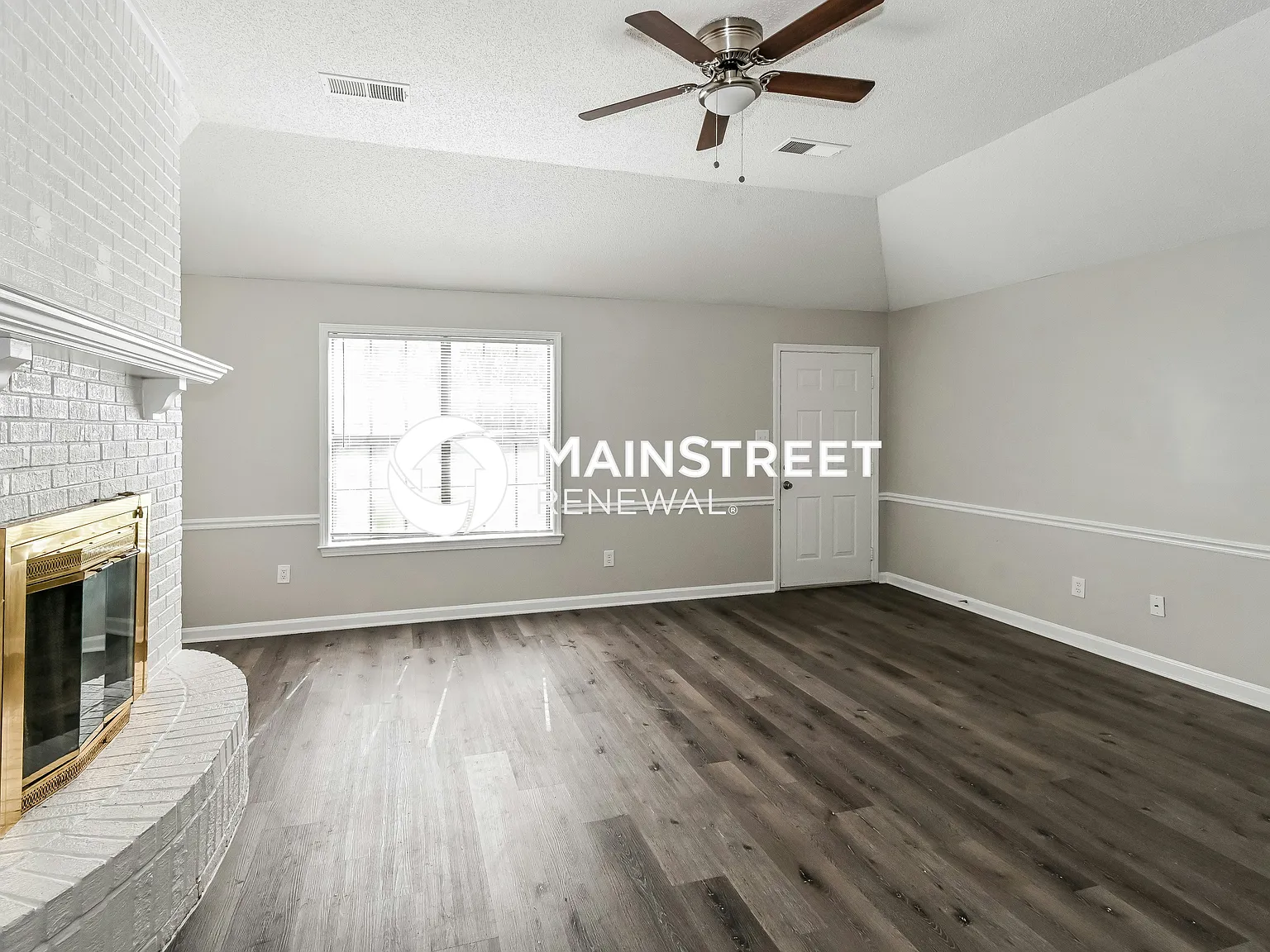 6155 Cherokee Drive — Photo 3