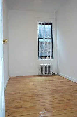 Rented by Tower Brokerage | media 20