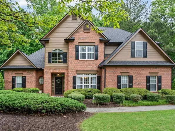 5910 Lake Windsor Pkwy, Buford, GA 30518