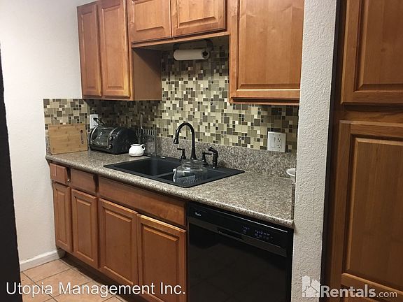 5th image of 1350 N Escondido Blvd Unit 13
