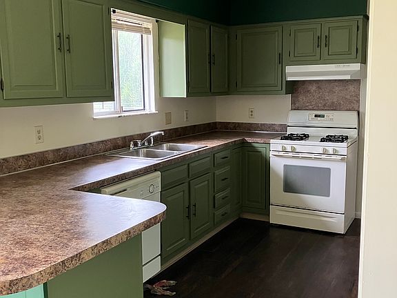 2nd image of 5630 Brockway Rd