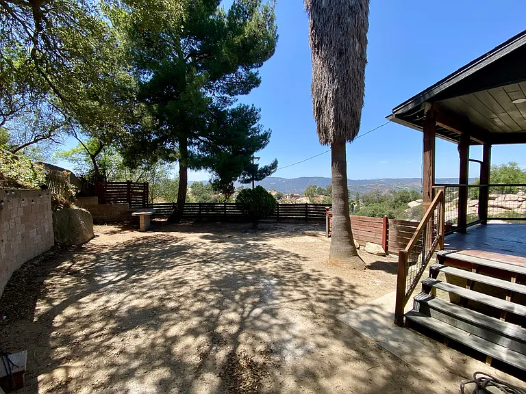 2761 Joan Ln — Photo 86