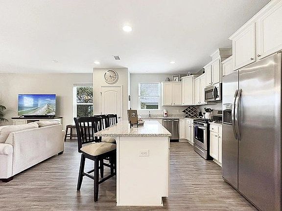 5th image of 508 Tidewater Dr