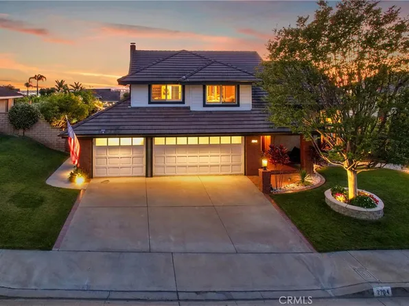 2704 N Vista Heights Ave, Orange, CA 92867