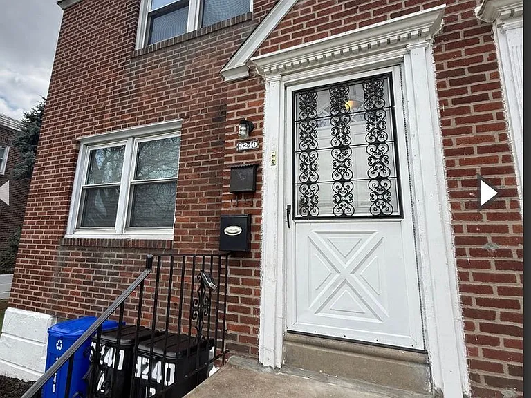 3240 Guilford St — Photo 6