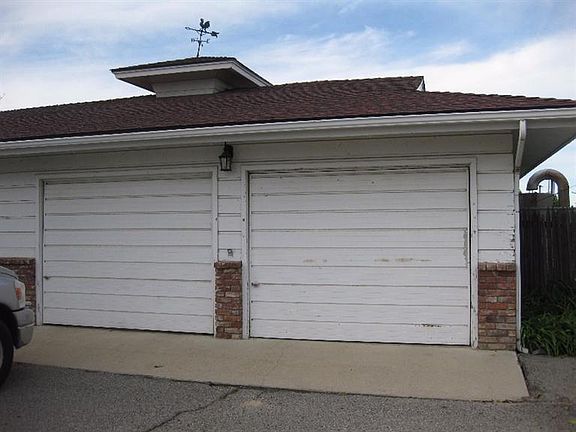 3rd image of 12040 E Dinuba Ave