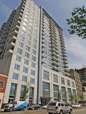 1305 S Michigan Ave #1408