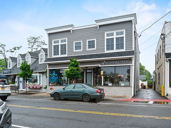 2nd image of 269 Bayville Ave #2