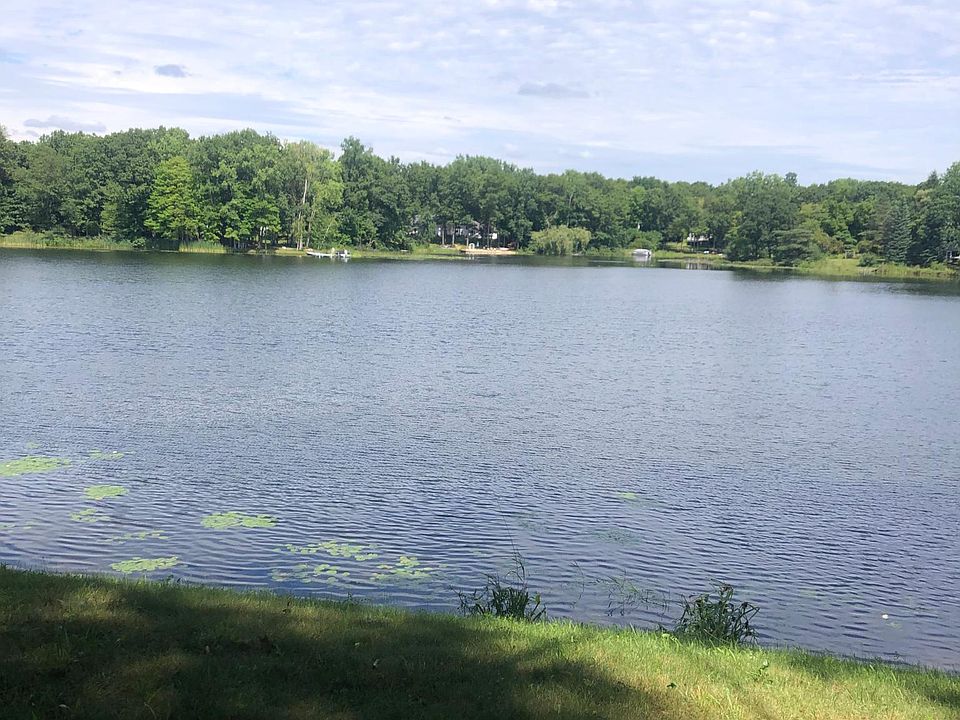 1st image of 2574 Lynch Dr