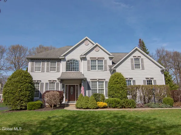 1 Overlook Court, Saratoga Springs, NY 12866