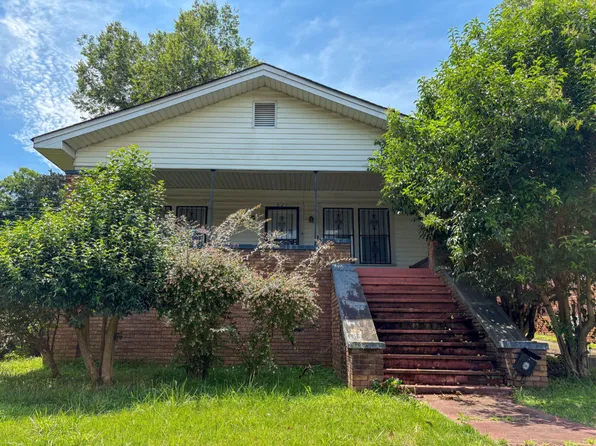 921 Valley Road Pl, Birmingham, AL 35208