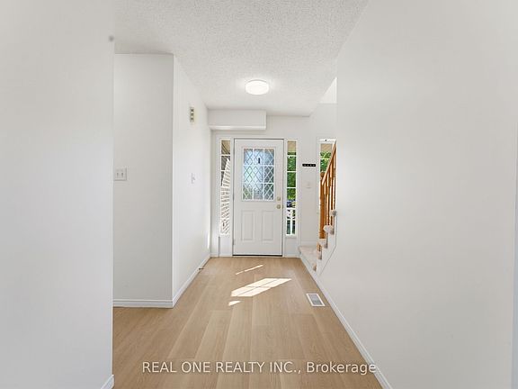 5th image of 72 Patton Dr
