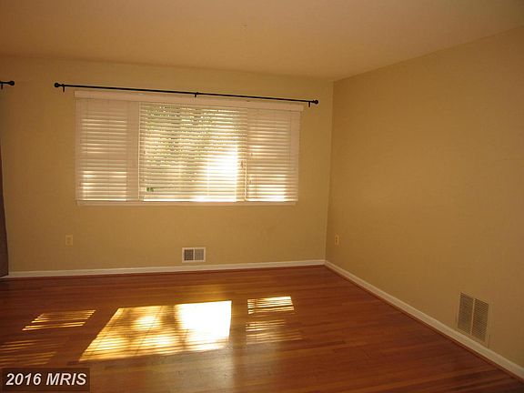 5th image of 2409 Rockbridge St