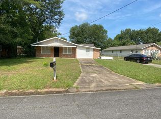 329 Wisconsin Ave, Warner Robins, GA 31093