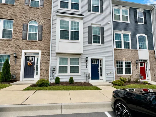 1456 Clingmans Dome Dr, Frederick, MD 21702