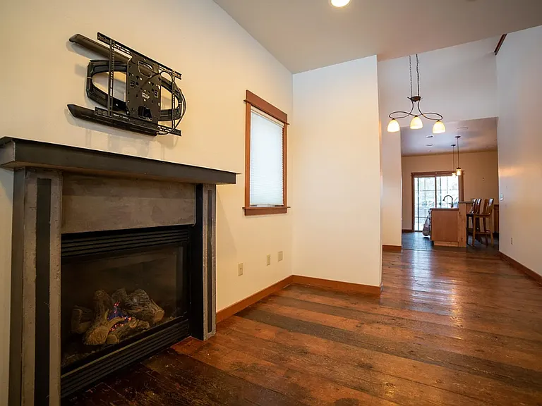 4213 Benepe St — Photo 10
