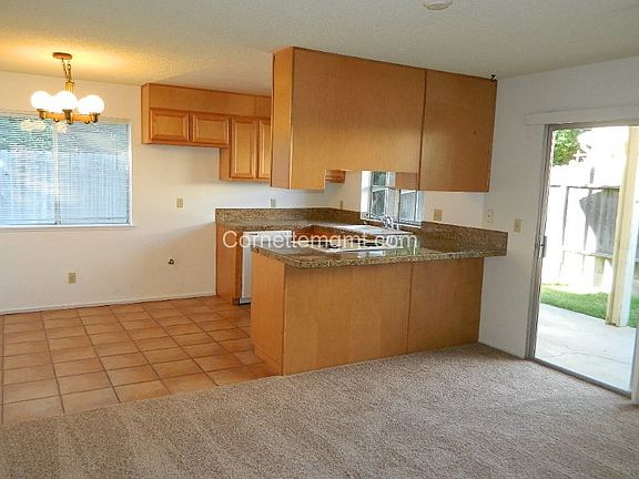 4th image of 4157 Justin Way