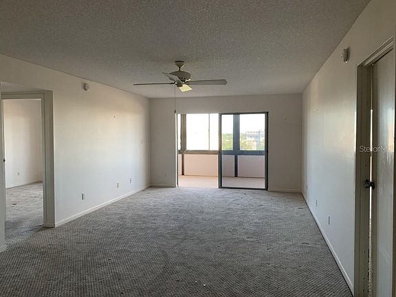 3rd image of 1125 W Peppertree Dr APT 606