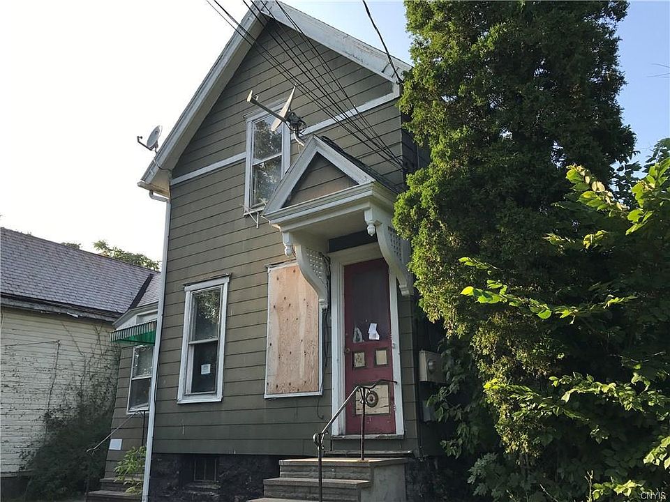 1st image of 119 Jasper St