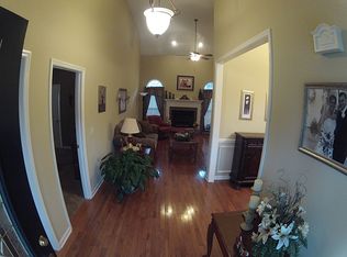 5776 Crooked Creek Dr, Ooltewah, TN 37363