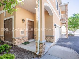 1061 Canyon Meadow Dr, Provo, UT