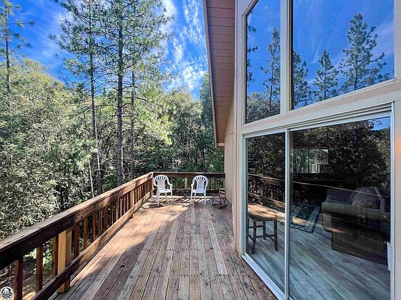 4th image of 20589 Canyonview Dr