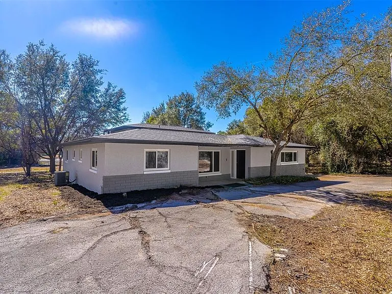 16880 SE 63rd Ln — Photo 3