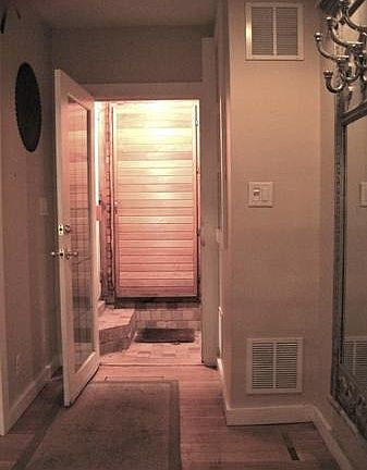 5th image of 232 Wakeman Pl #1