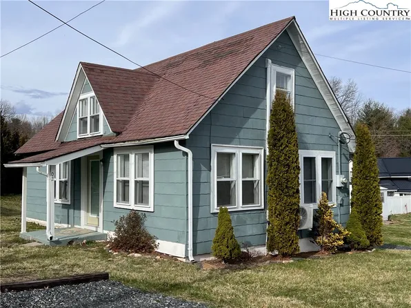 2 W 4th Street, West Jefferson, NC 28694