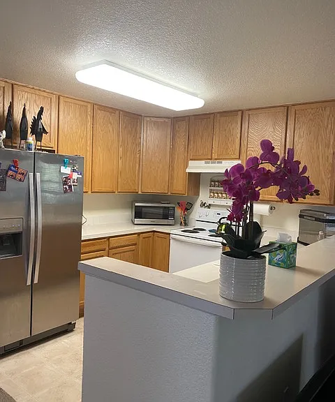 3420 Boulder Cir #204 — Photo 2