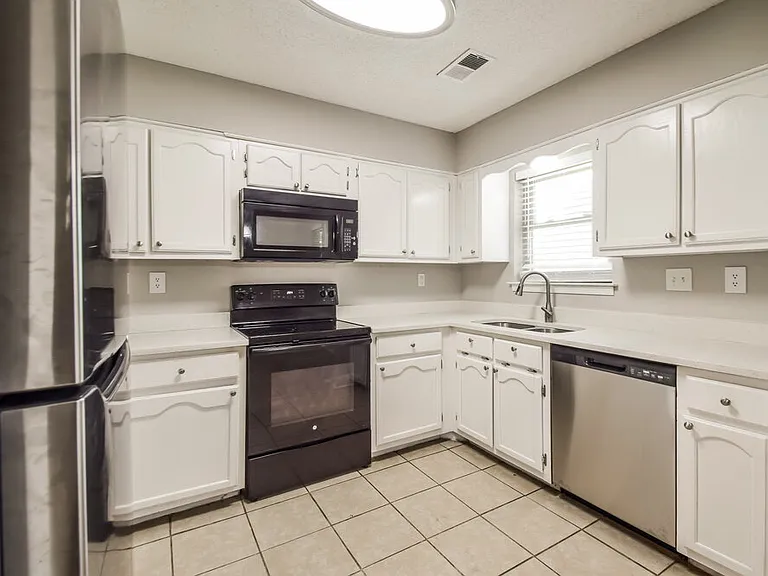 2621 Pintail Dr — Photo 8