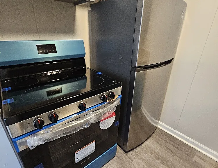 211 Oak St #2 — Photo 7