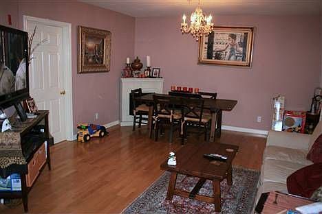 3rd image of 5301 Mission St APT 1