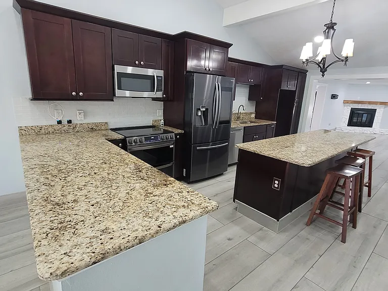 8320 Woodlake Pl — Photo 12