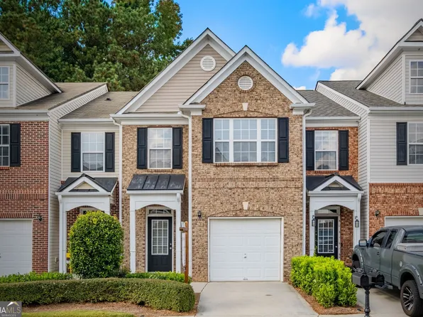 1261 Birkhall Dr, Lawrenceville, GA 30043