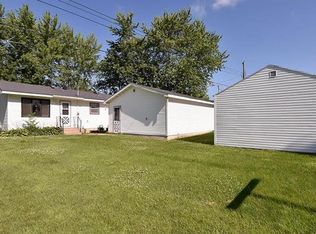 113 22nd Ave SW, Faribault, MN 55021