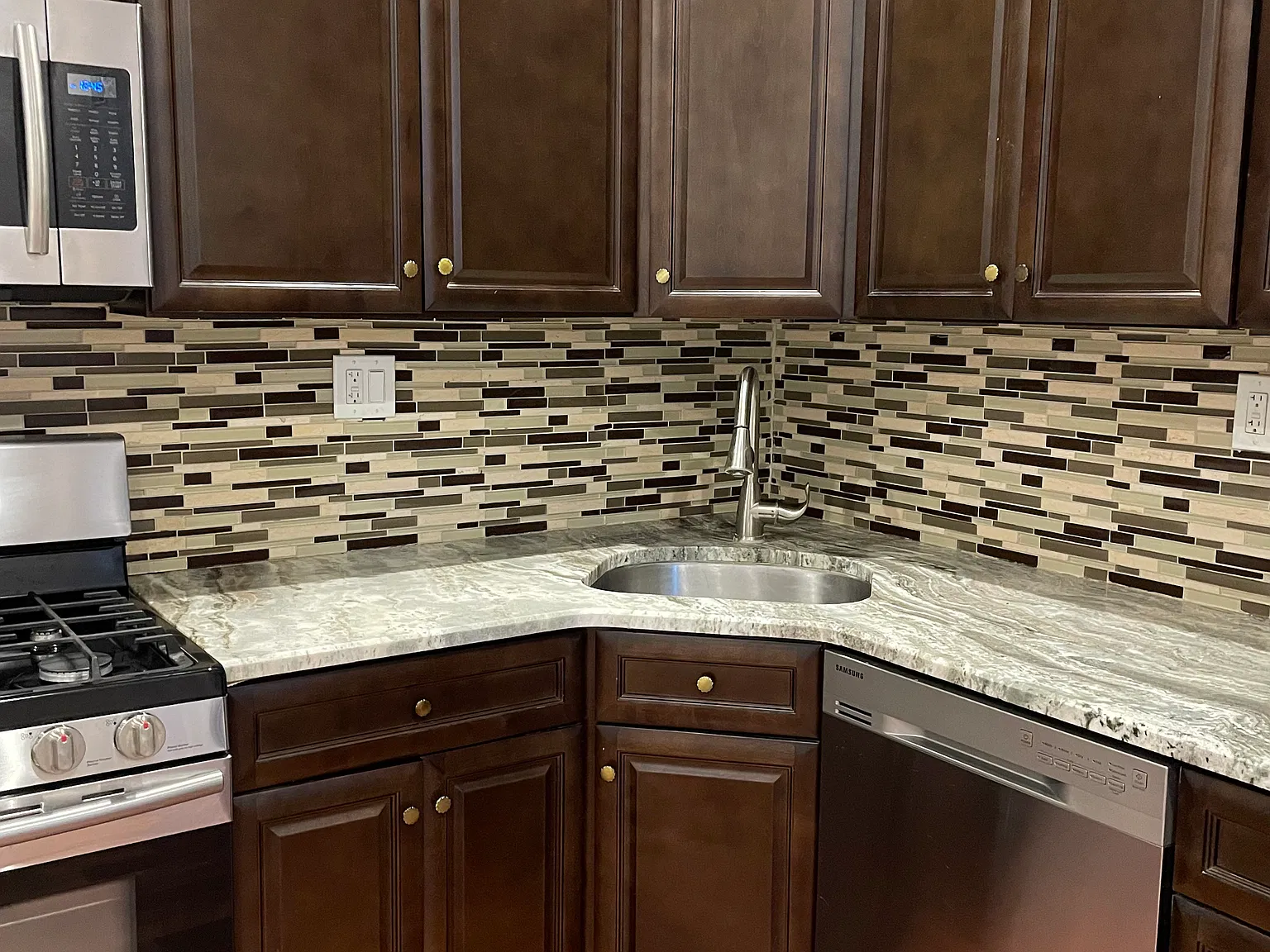1 bed, $1,595 — Photo 4