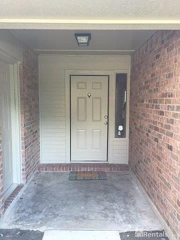 1st image of 2406 McKensie Ln