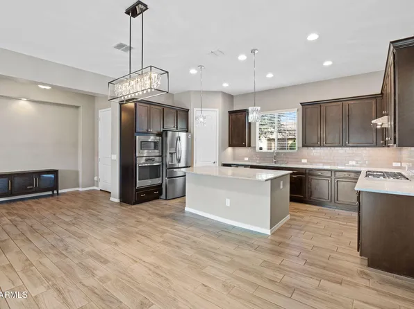 4527 E SKOUSEN Street, Gilbert, AZ 85295