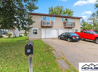 527 Northridge Dr, New London, WI 54961