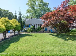 20 Miller Ave, Holmdel, NJ 07733