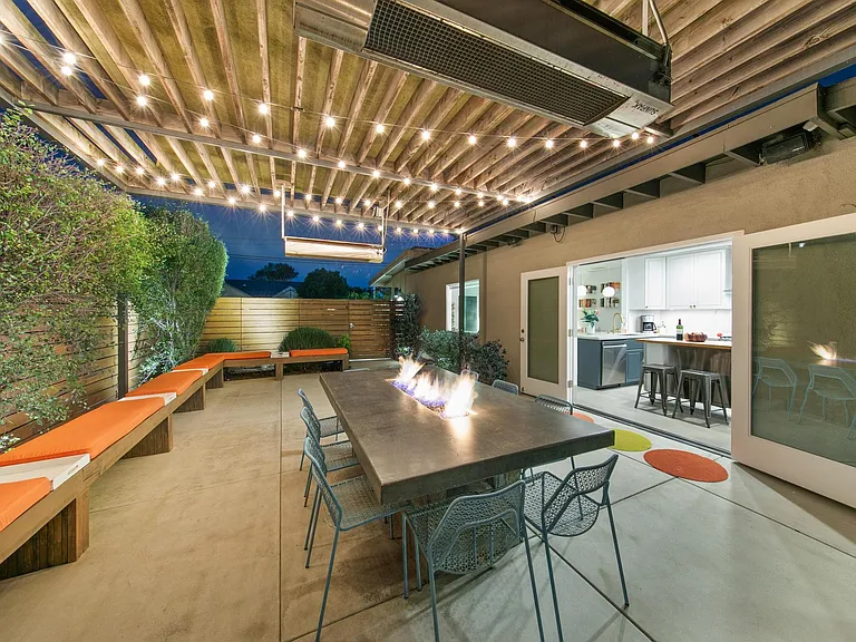 Patio area right off of the kitchen