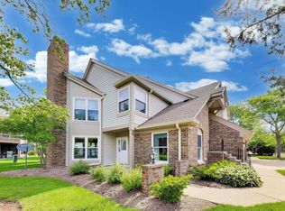 40 Willow Pkwy #0, Buffalo Grove, IL 60089