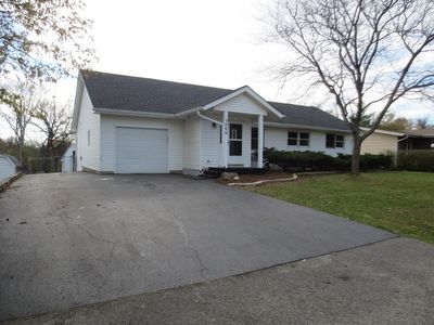 5006 Westwood Dr, McHenry, IL, 60051